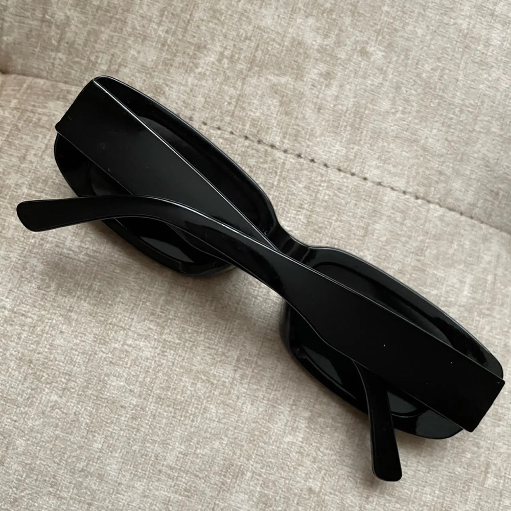 New Black On Black Unisex Vintage Fashion Lightweight PC Anti-Glare Sunglasses - Picture 6 of 14